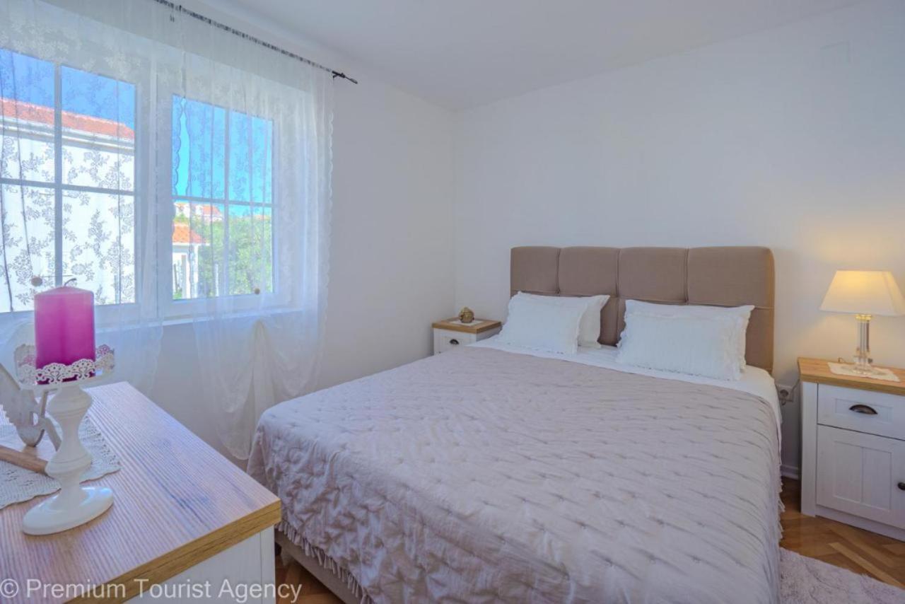 Apartament Sunset With Sea View Povljana